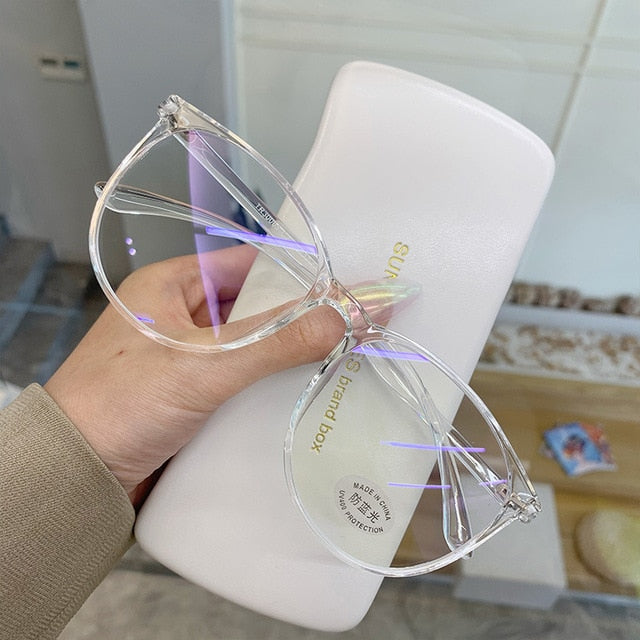 Avelena | Brille – Stylische Blaulichtbrille zum Schutz