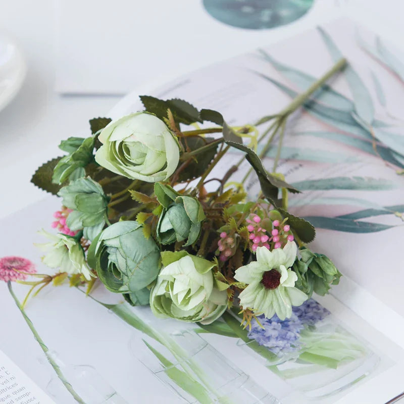 Avelena | Künstliche Blumen Kleine Asphaltrose Vasen für Wohnkultur Hochzeitsdekoration Blätter Näharbeiten Ornament Topf Weihnachten