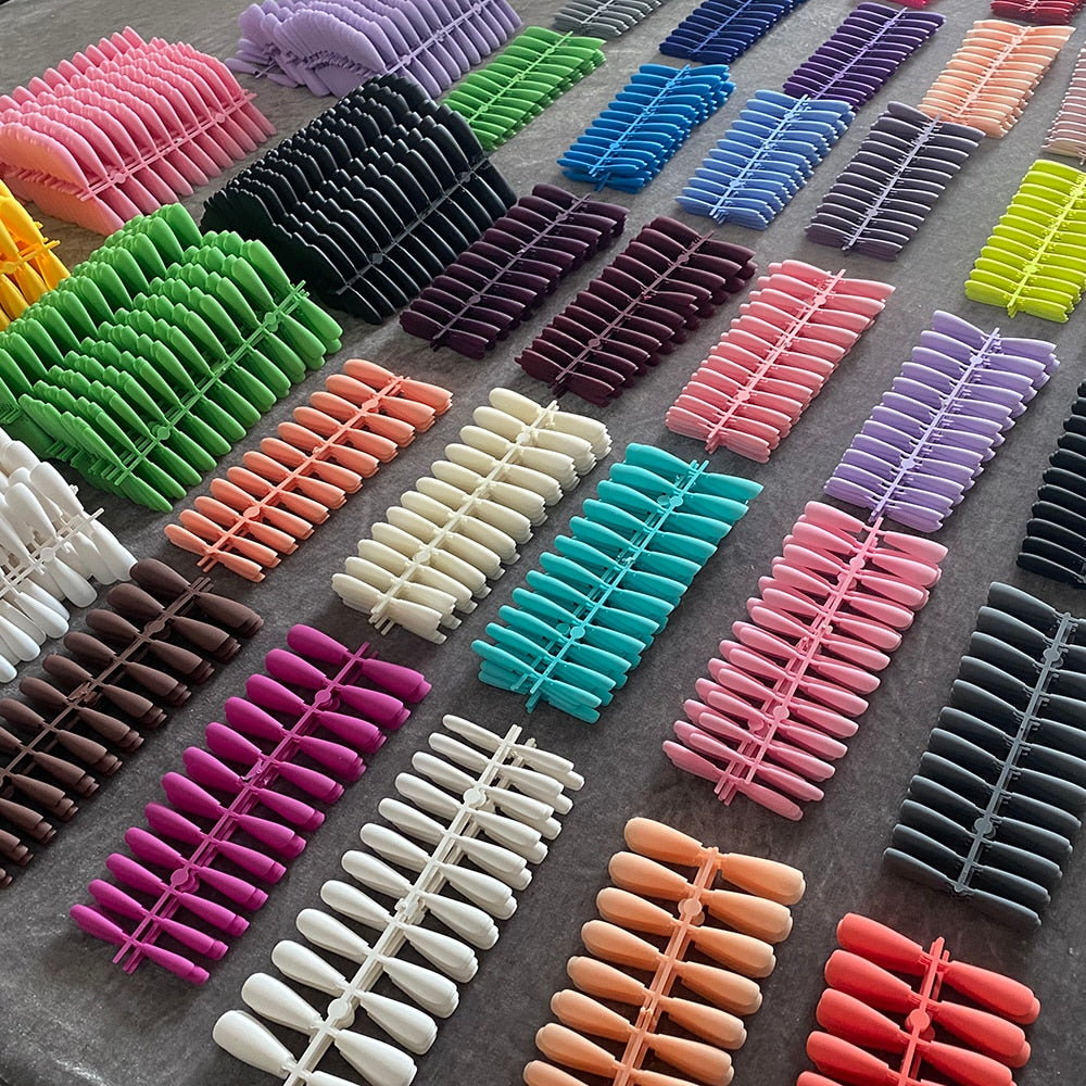 Avelena | Mattes Press-On-Nagelset 24 Teile