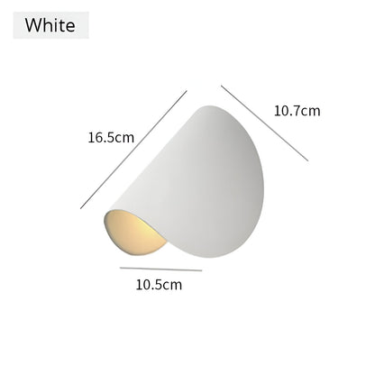 Avelena | Twist Wandlampe - Drehbare Wandleuchte aus Metall - Curve Wandleuchter