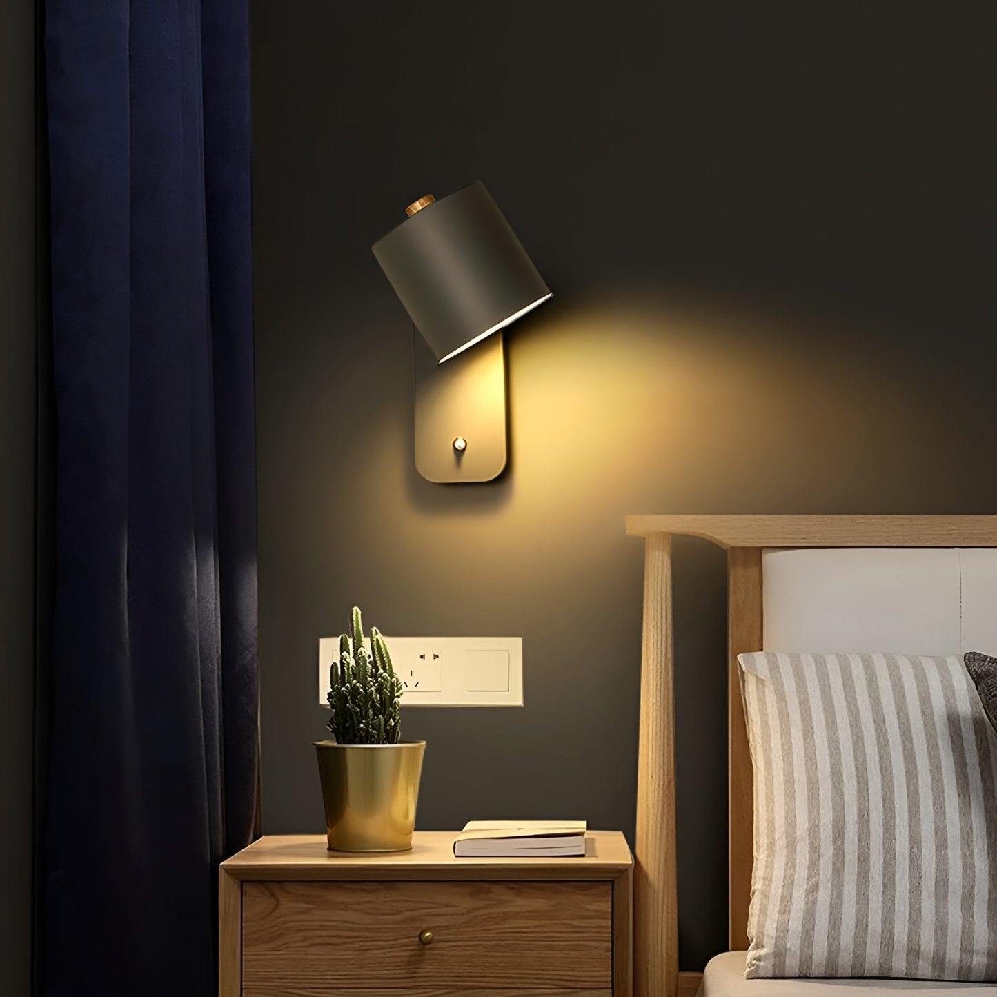 Avelena | EasyPush WallLight - Drehbare Mini Cylinder LED Lampe