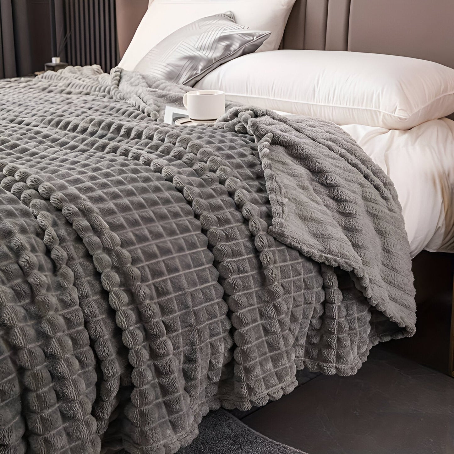 Avelena | EliteWave Plaid - Ultrafluffy strukturierte korallfarbene Fleece-Decke