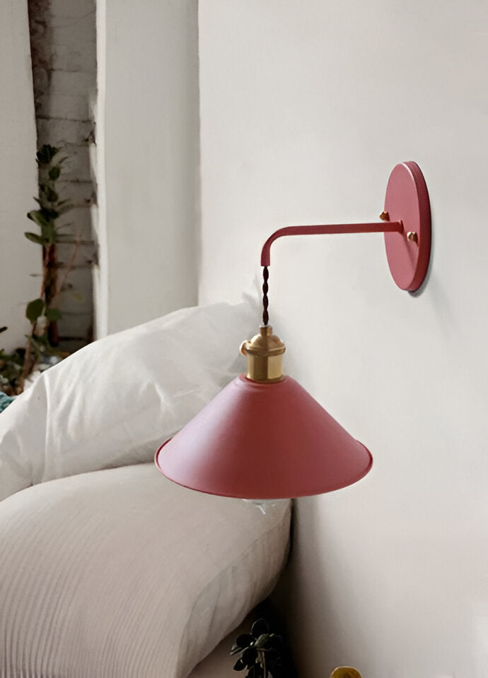 Avelena | Retro Vintage Wandlampe - Vintage-inspirierte Kegel Metall Wandlampe