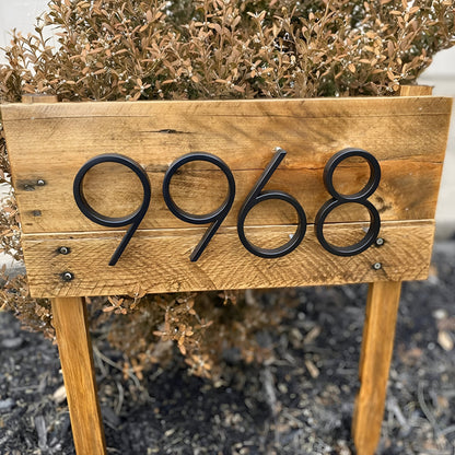 Avelena | Schwarz Ganz Hausnummer  -  Hausnummer Modern  -  Hausnummer Schild