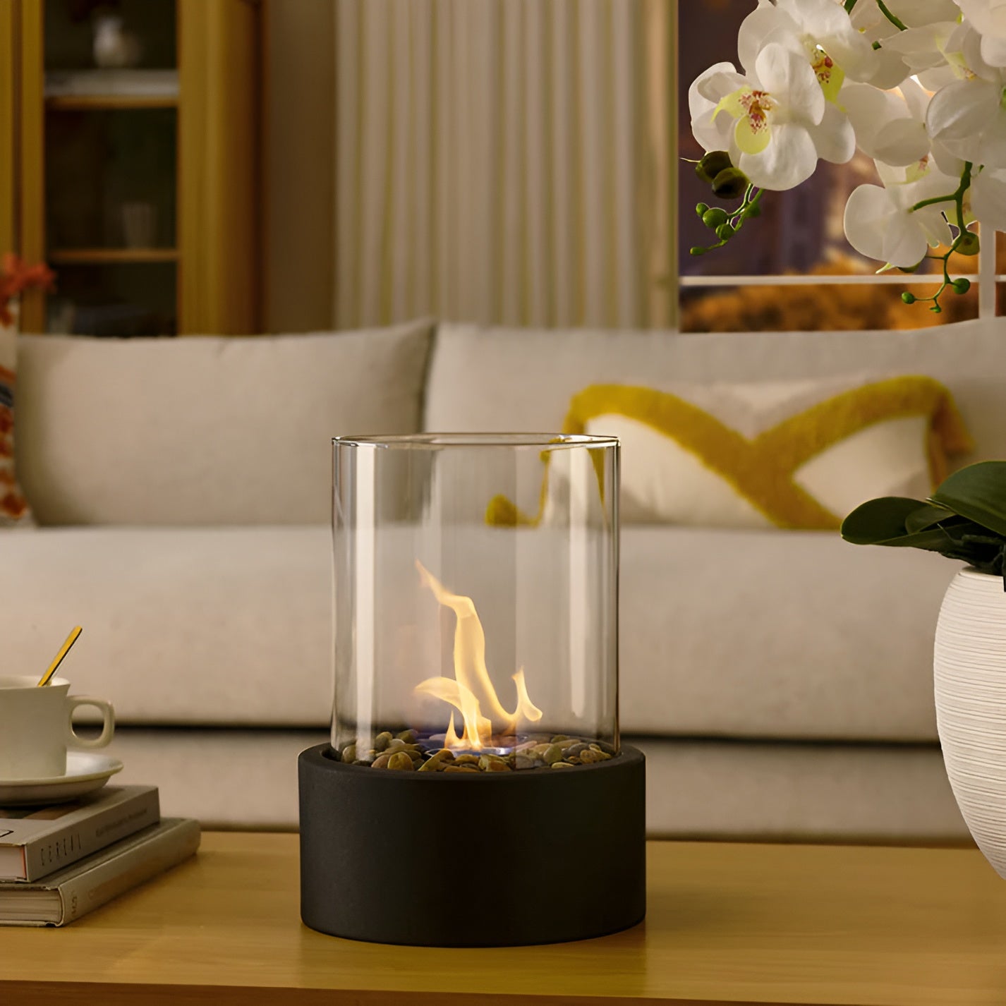 Avelena | Elegante Tischfeuerstelle aus Schwarzem Metall
