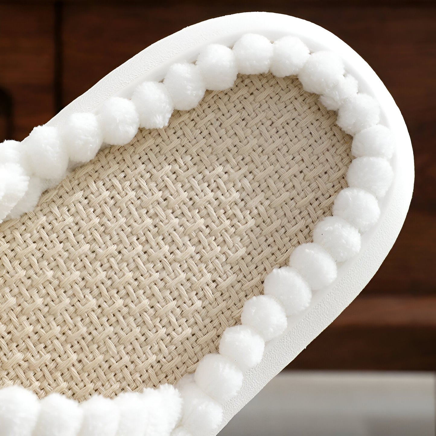 Avelena | Sofie - Gefütterte Hausschuhe aus Plüsch mit Cross-Band