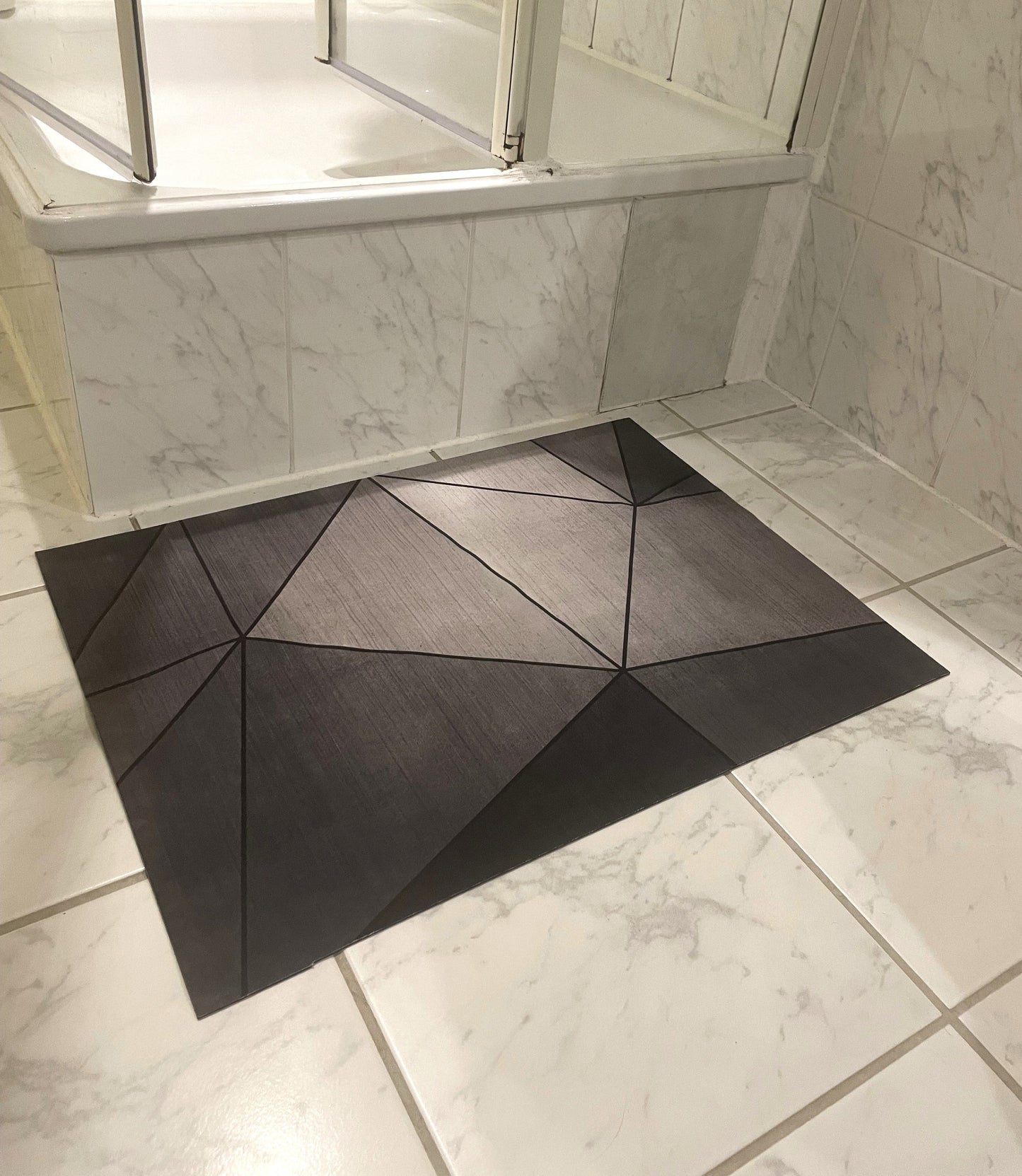 Avelena | DryLux Badematte – Für ein sauberes und trockenes Badezimmer-Erlebnis