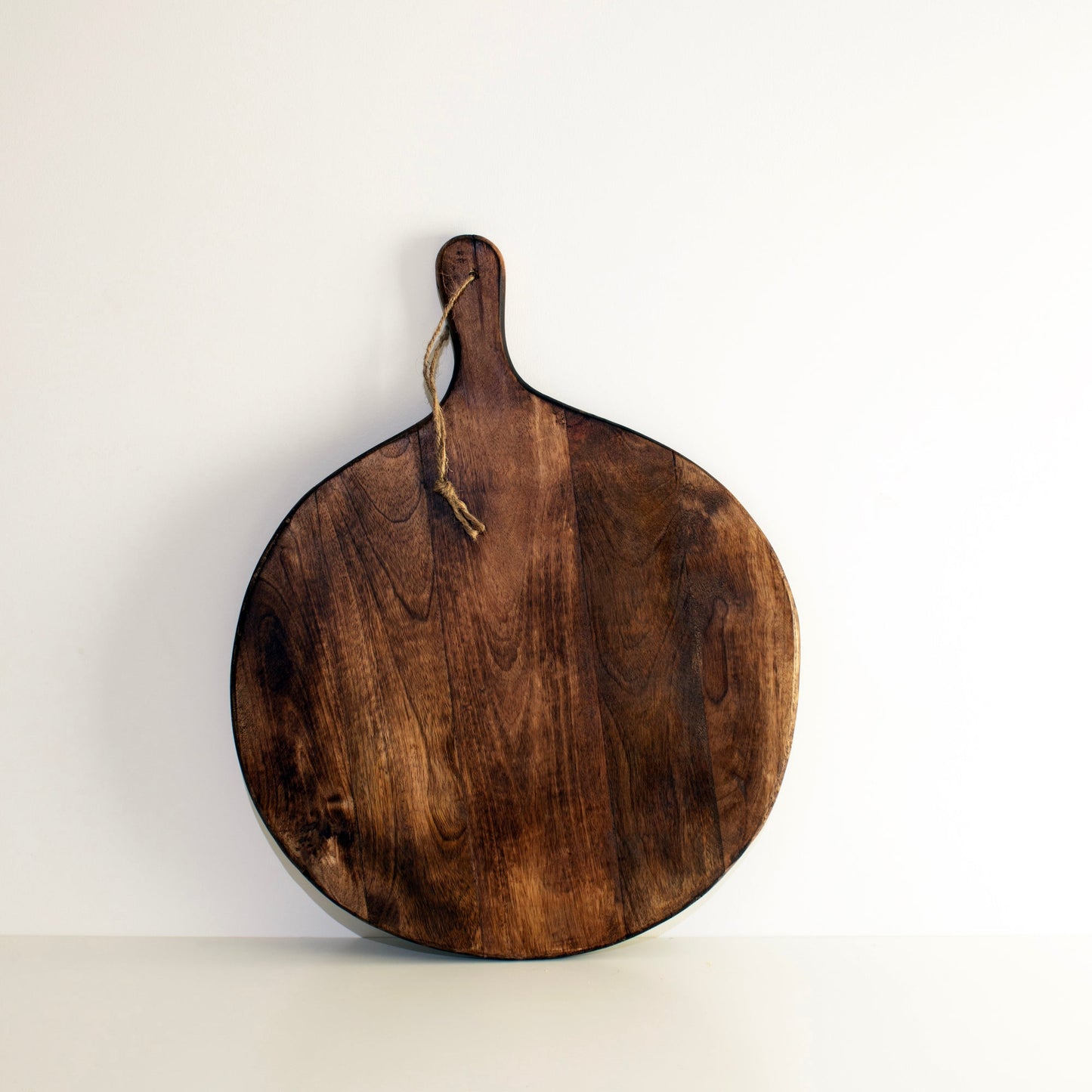 Avelena | Irregular Round Dark Brown Chopping Boards
