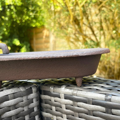 Avelena | Bath Tub Cast Iron Garden Bird Feeder