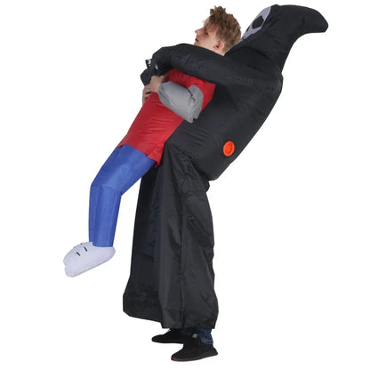 Avelena | Aufblasbares Gespenstkostüm mit schwarzem Umhang und Maske – Halloween Unisex Outfit