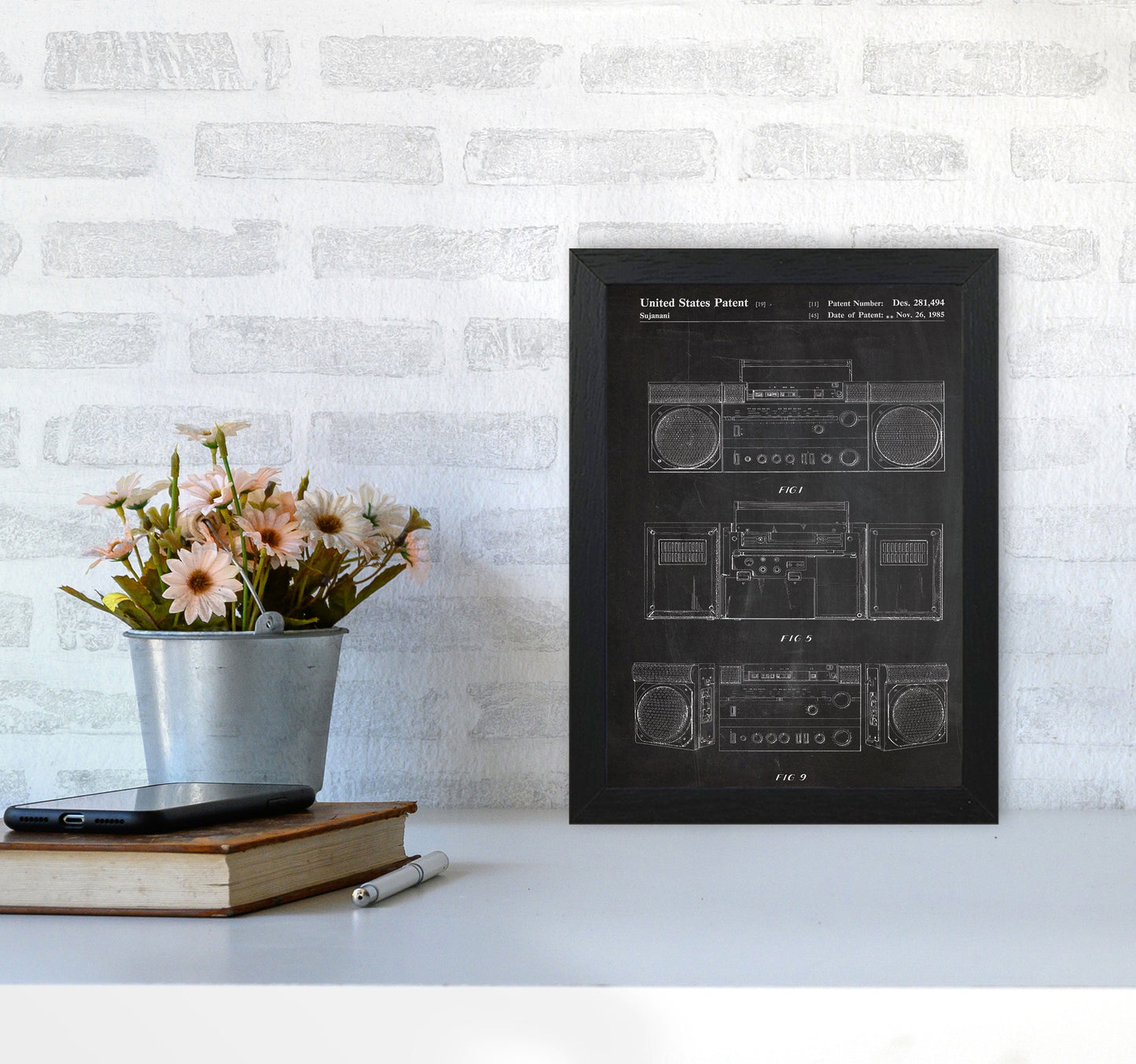Avelena | Boombox Patent Kunstdruck