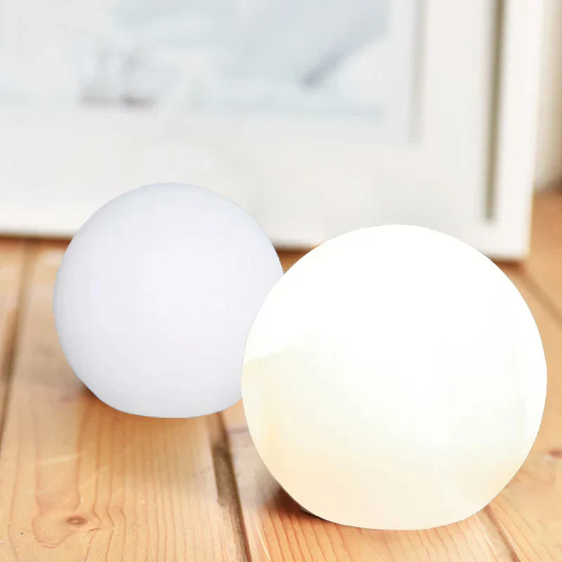 Avelena | LED Ball Lampe - Donn - Wiederaufladbar - Wasserdicht - Für drinnen & draußen