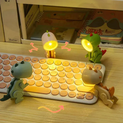 Avelena | Dino Delight Schreibtischlampe Kompakte und Süße Beleuchtung