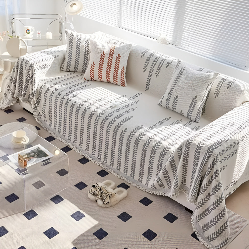 Avelena | Blätterfransige Spitzen-Sofabezug