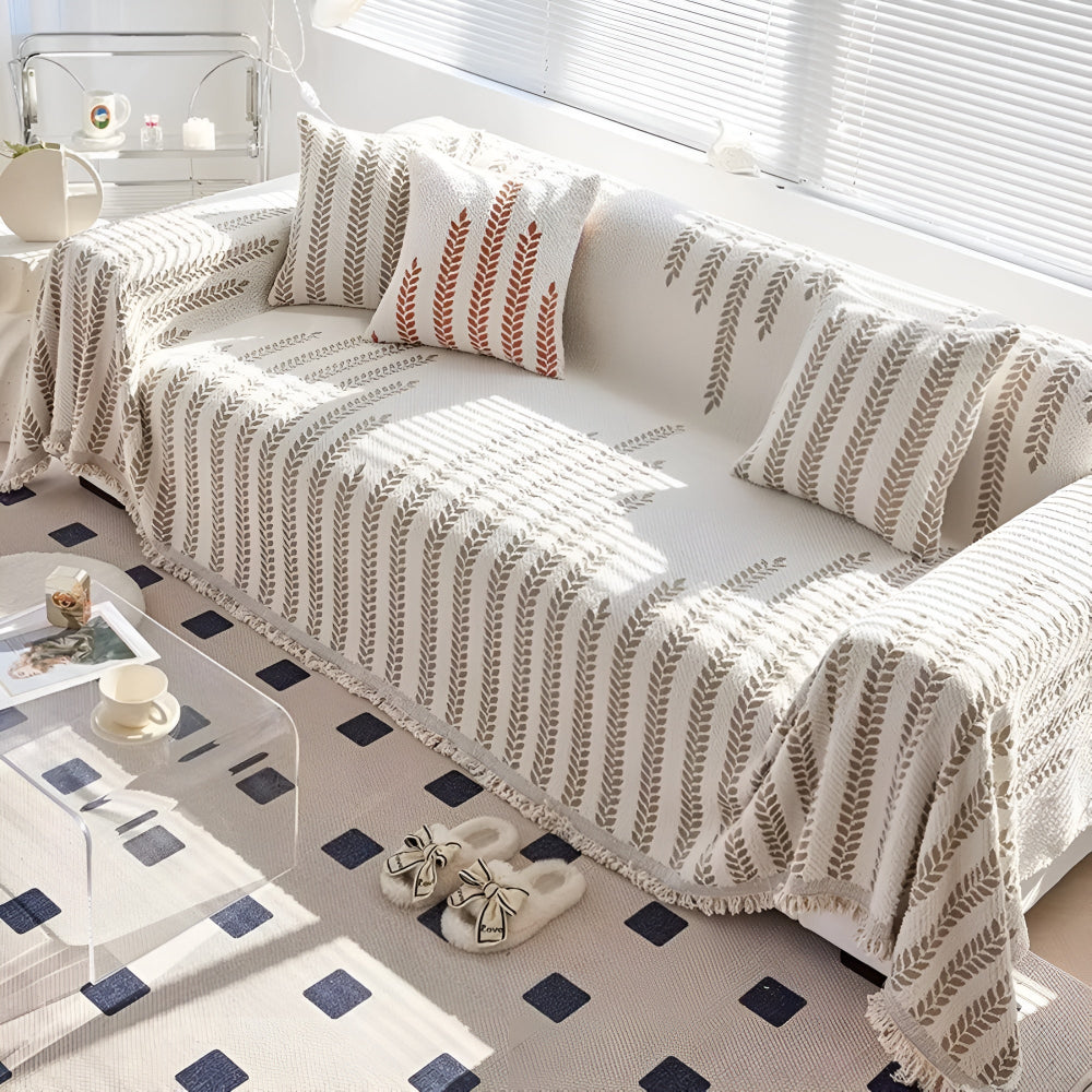 Avelena | Blätterfransige Spitzen-Sofabezug