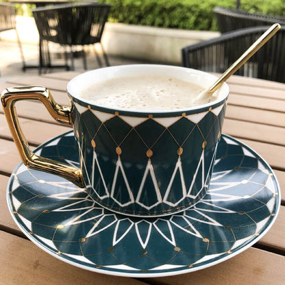 Avelena | Quadratische A Retro-Muster Kaffeetasse