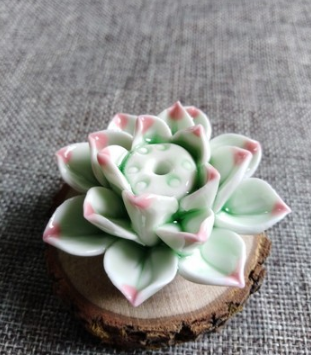 Avelena | Lotusblumen Räuchergefäß Stylisches Design