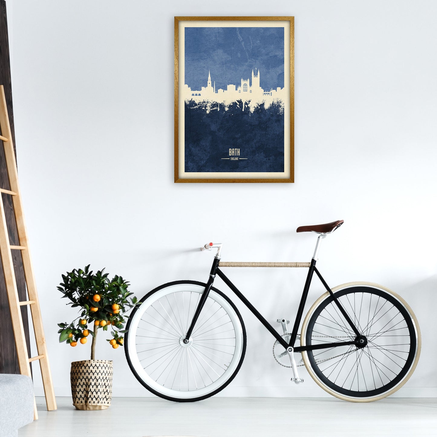 Avelena | Bad England Skyline Porträt Navy Kunstdruck von Michael Tompsett