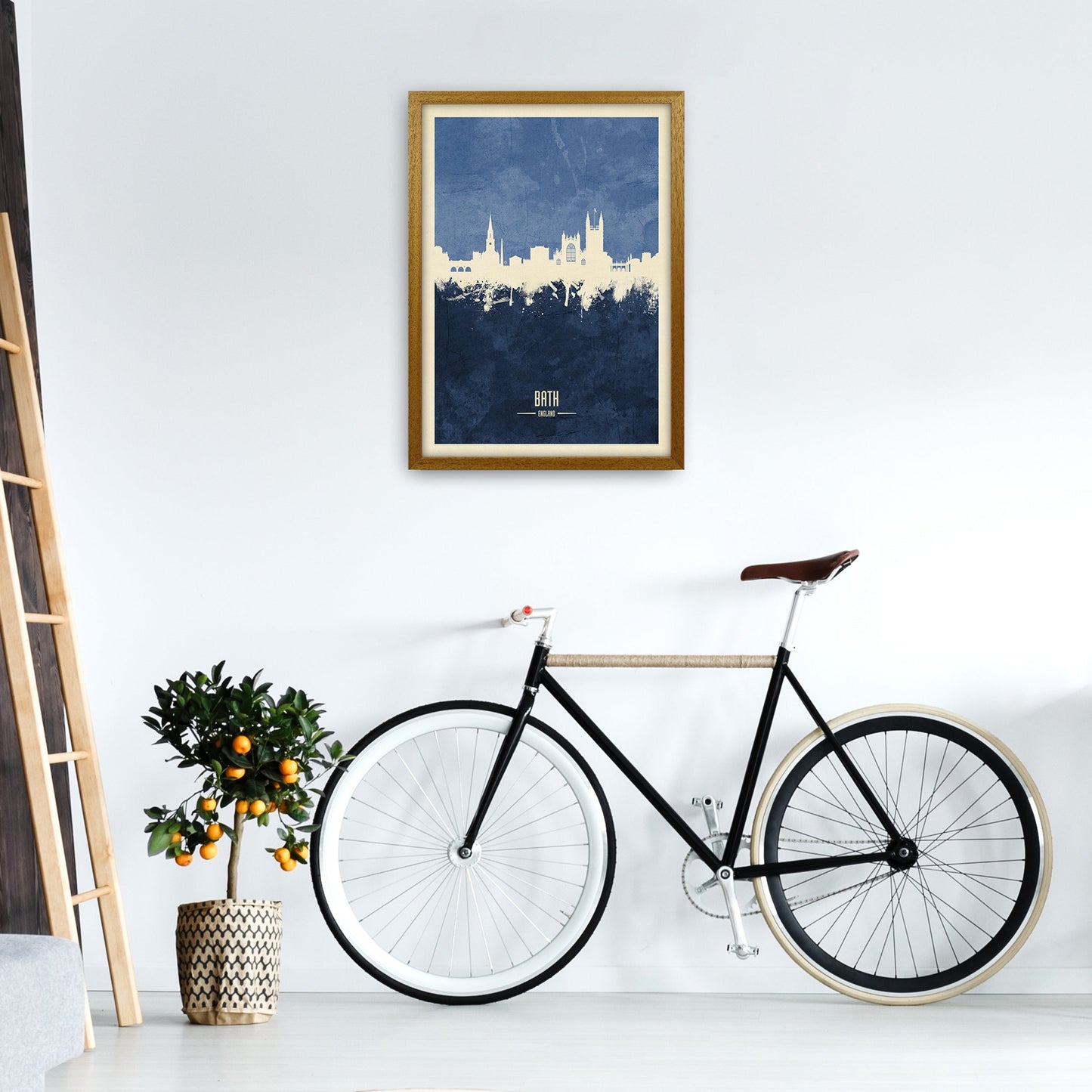 Avelena | Bad England Skyline Porträt Navy Kunstdruck von Michael Tompsett