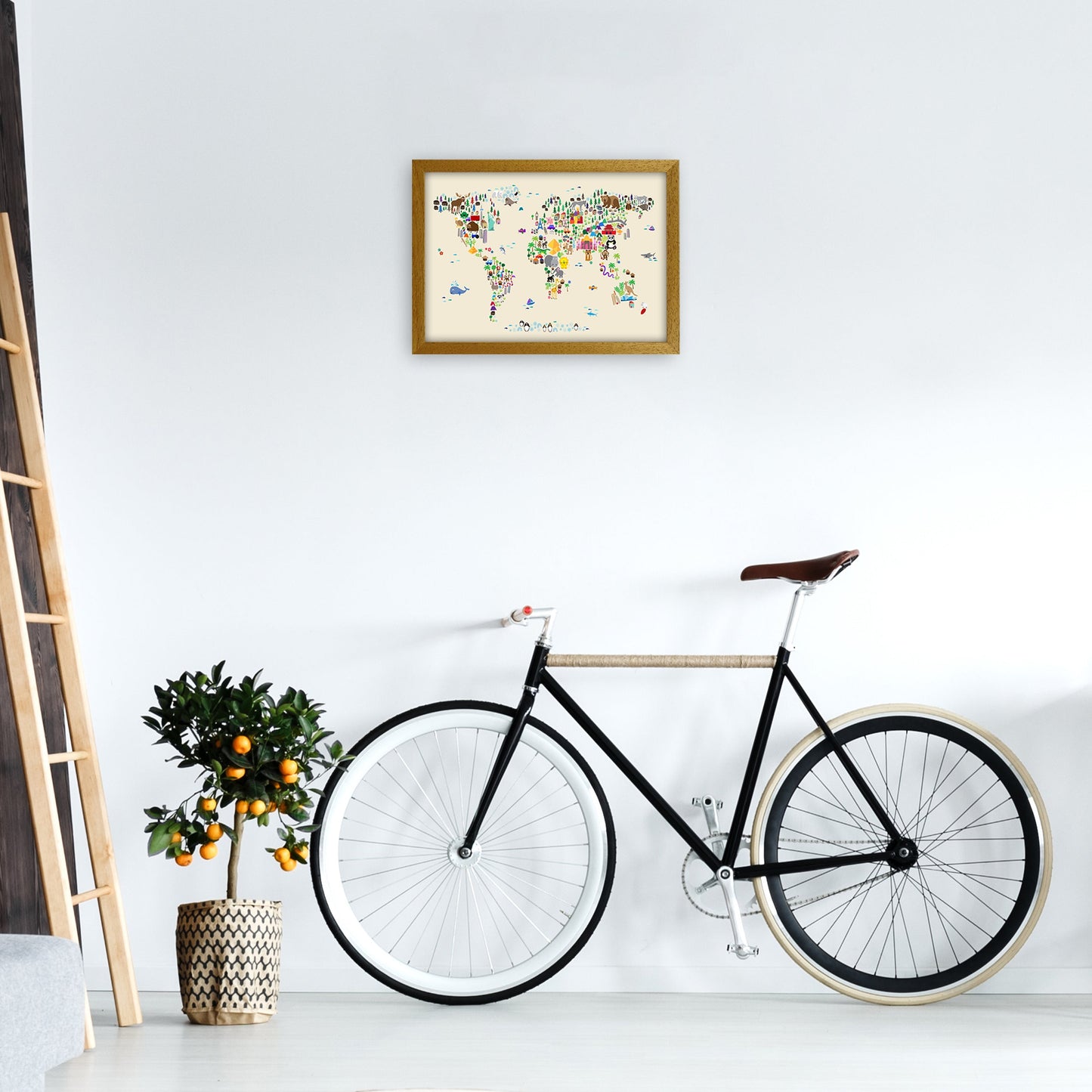 Avelena | Tierkarte in der Welt Beige Kunstdruck