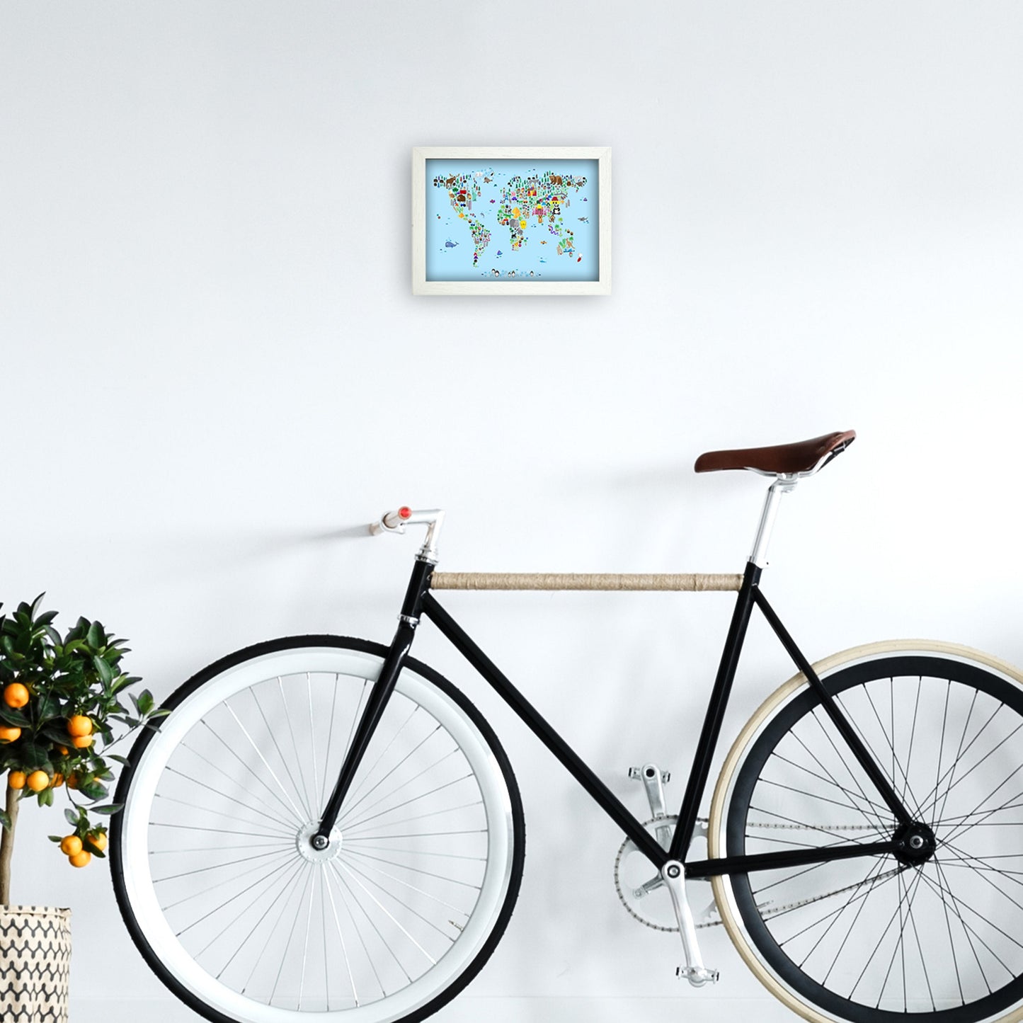 Avelena | Tierkarte der Welt Blau Kunstdruck