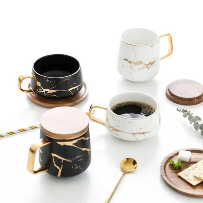 Avelena | Marmormuster Kaffeetasse mit Goldverzierung