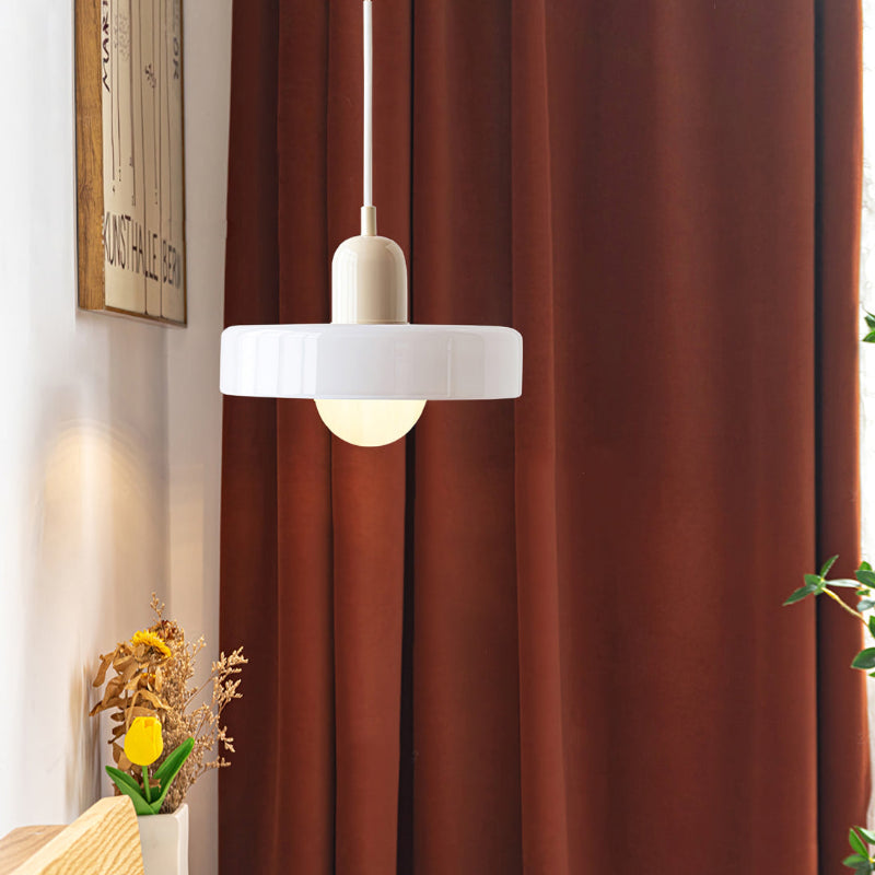 Avelena |  Pendelleuchte aus farbigem Glas | Elegante Hängeleuchte im Bauhaus-Stil | Designlampe für Wohnzimmer & Esszimmer