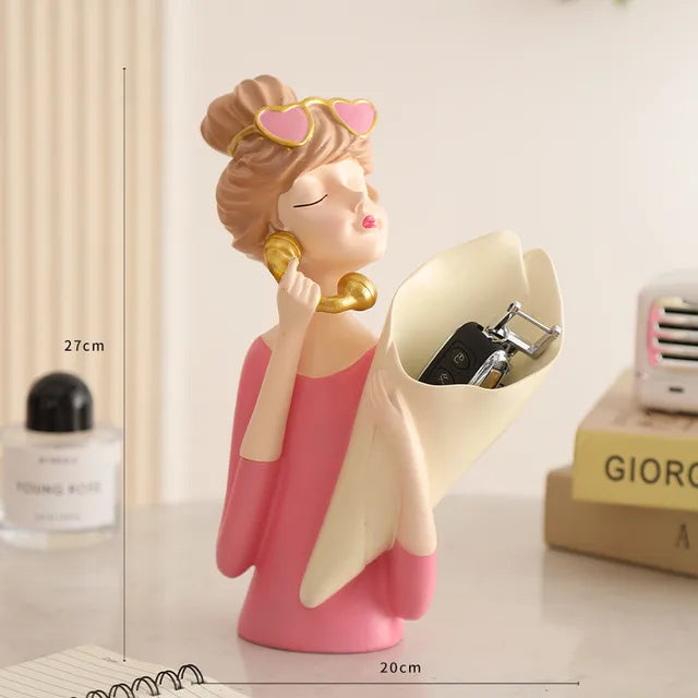 Avelena | FloralFinesse - Mädchen Vase Dekor