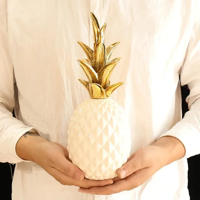 Avelena | Gold Ananas Home Decor