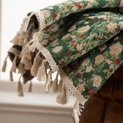 Avelena | Noveau Ditsy Floral Fransen Vorhang