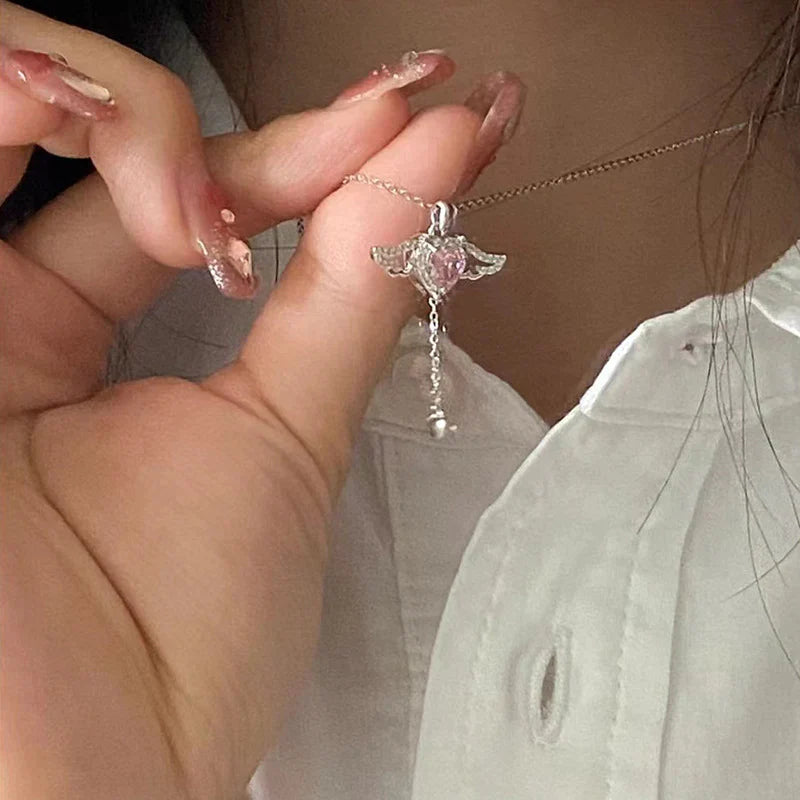 Avelena | Cupid Herz Halskette