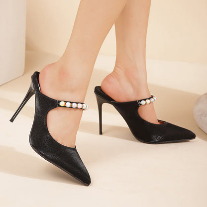 Avelena | Dünne Retro-Heels mit Eckiger Zehenpartie