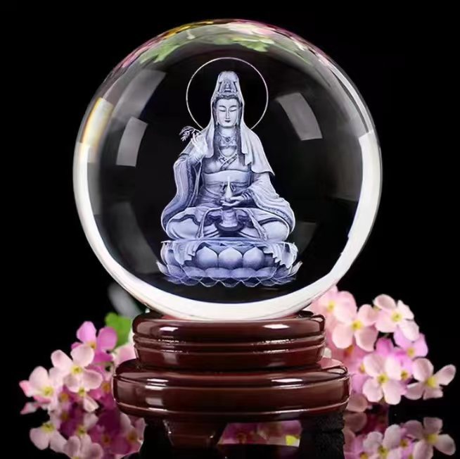 Avelena | Leuchtende Mondkristallkugel