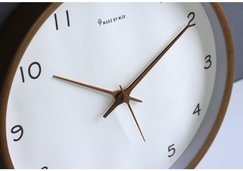 Avelena | Einfache Analoge Massive Holz-Wanduhr für Das Zuhause Zeitlos und Elegant!