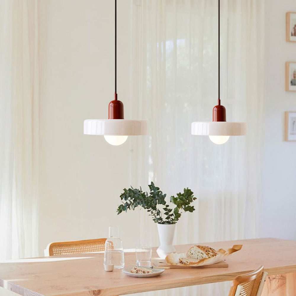 Avelena |  Pendelleuchte aus farbigem Glas | Elegante Hängeleuchte im Bauhaus-Stil | Designlampe für Wohnzimmer & Esszimmer