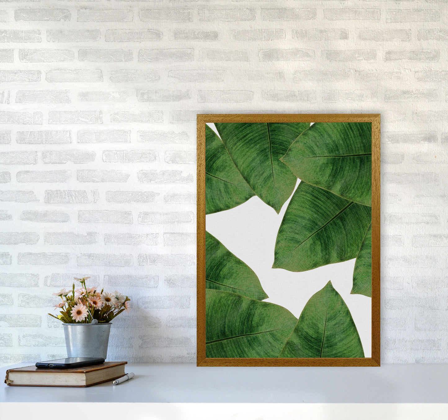 Avelena | Banana Leaf II Print von Orara Studio, gerahmter botanischer und Naturkunstdruck