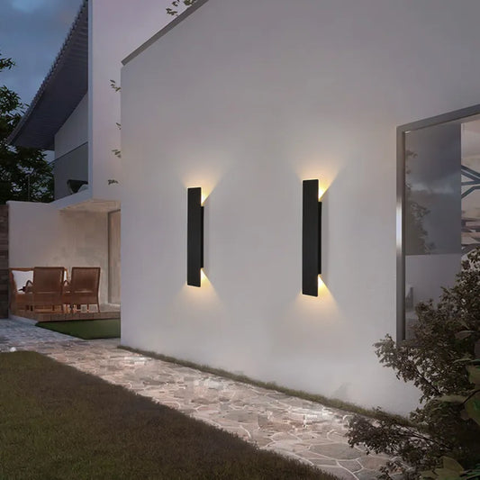 Avelena | Wetterfeste Aluminium Wandleuchte für Außen mit LED Licht - IP65, Einfache Installation und Langlebiges Design