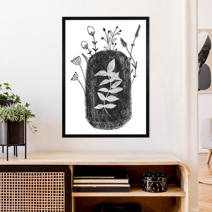 Avelena | Dalia Kreide Schwarz Floral Kunstdruck Von Pixy Paper