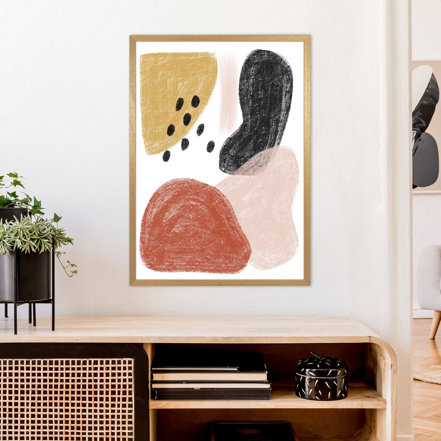 Avelena | Dalia Kritt Schwarz Punkte Form Kunstdruck Von Pixy Paper