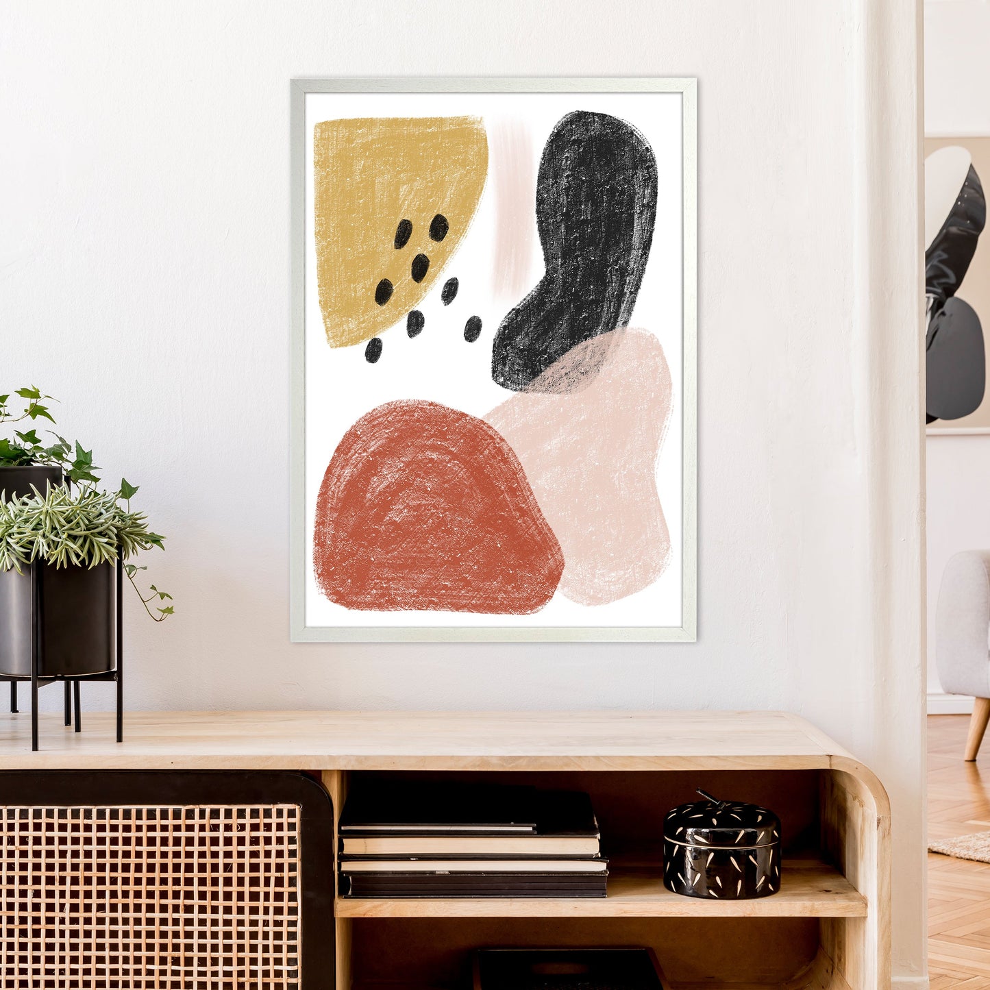 Avelena | Dalia Kritt Schwarz Punkte Form Kunstdruck Von Pixy Paper