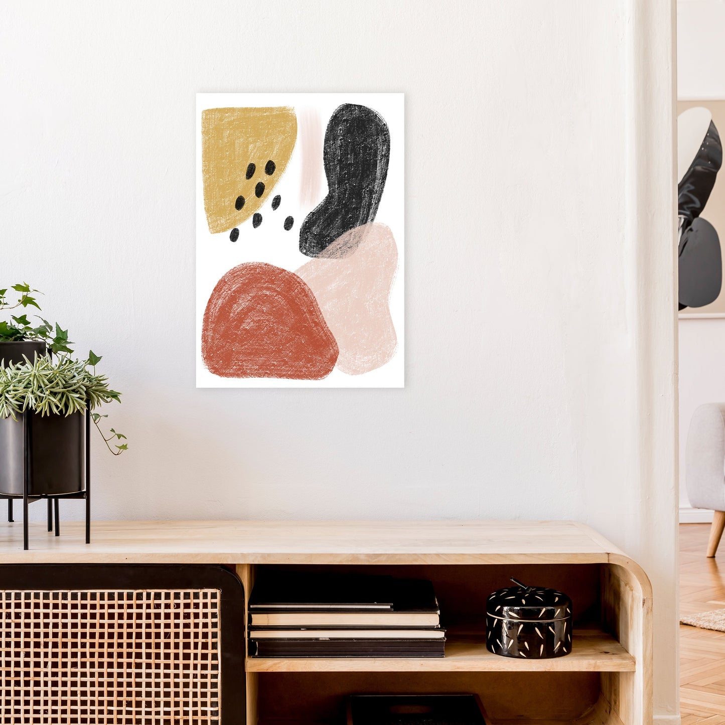Avelena | Dalia Kritt Schwarz Punkte Form Kunstdruck Von Pixy Paper