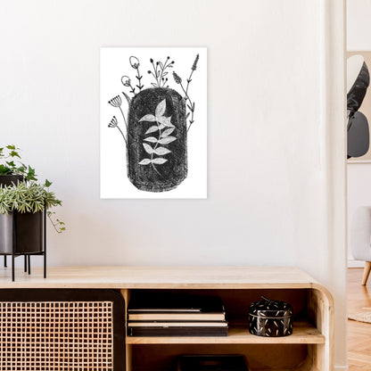 Avelena | Dalia Kreide Schwarz Floral Kunstdruck Von Pixy Paper