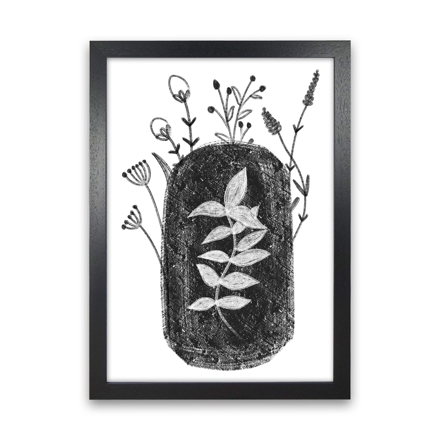 Avelena | Dalia Kreide Schwarz Floral Kunstdruck Von Pixy Paper