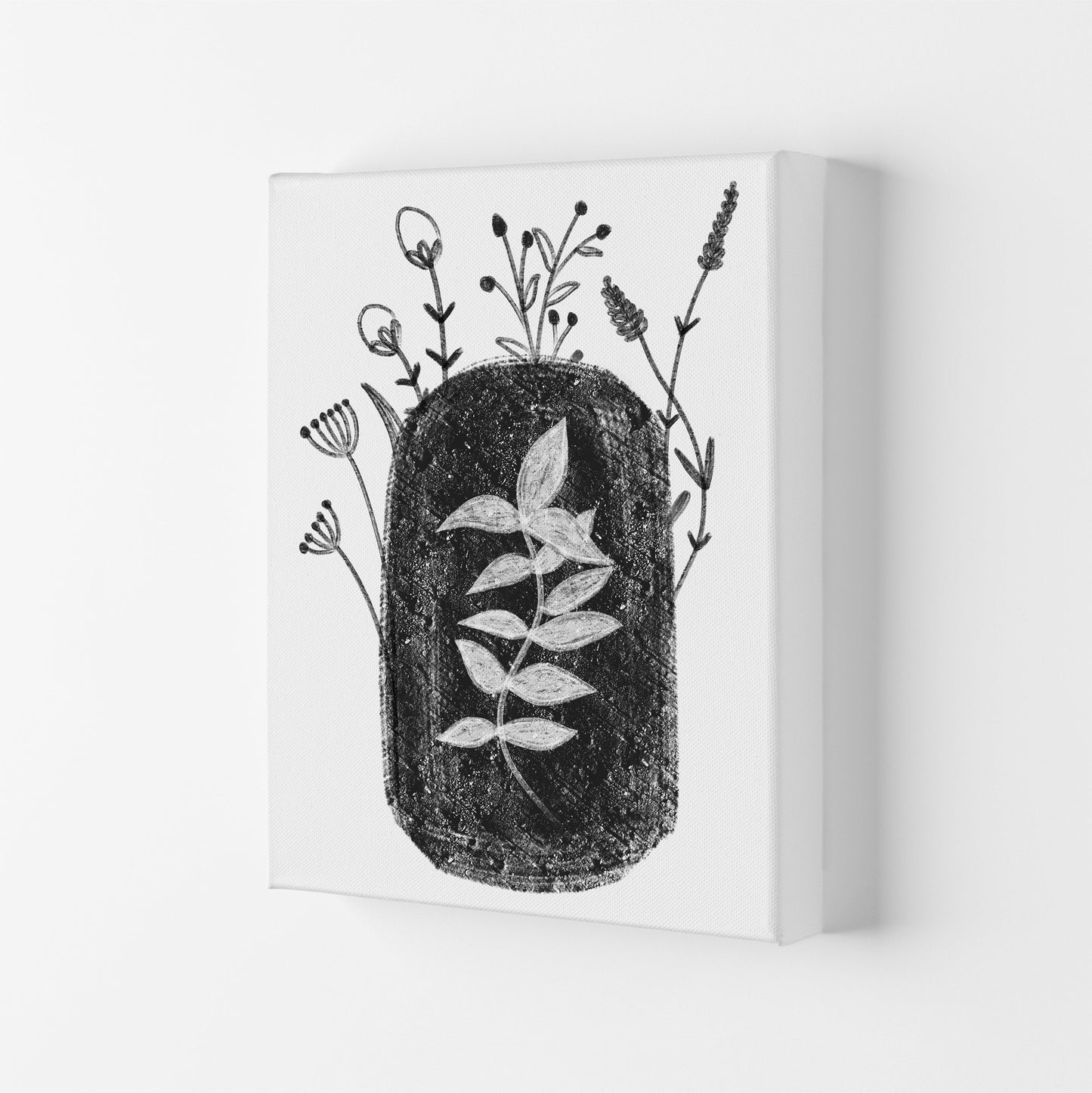 Avelena | Dalia Kreide Schwarz Floral Kunstdruck Von Pixy Paper