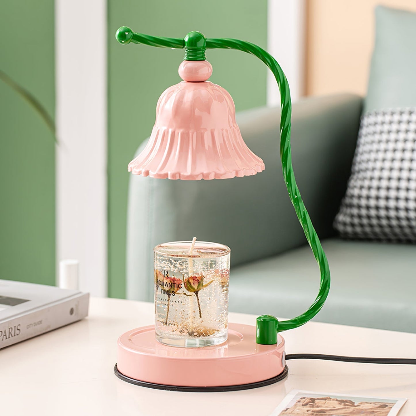 Avelena | BloomAura – Charmante rosa Glas-Tischlampe