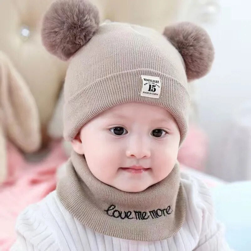 Avelena | Trendy Kinderhut mit Pom Pom