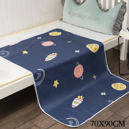 Avelena | Comfycub Baby Wickelmatte Halter für Das Kinderbett Trocken Wickelplattform
