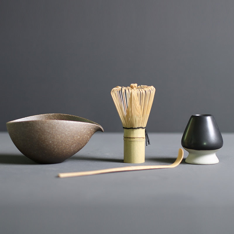 Avelena | 4-Teiliges Matcha Set Hochwertige Bambus & Keramik