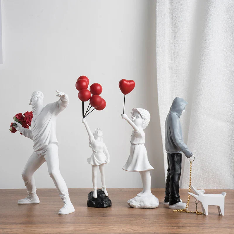 Avelena | Von Banksy inspirierte Skulpturensammlung