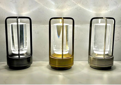 Avelena | – Tragbare kabellose LED-Laterne mit Ladestation